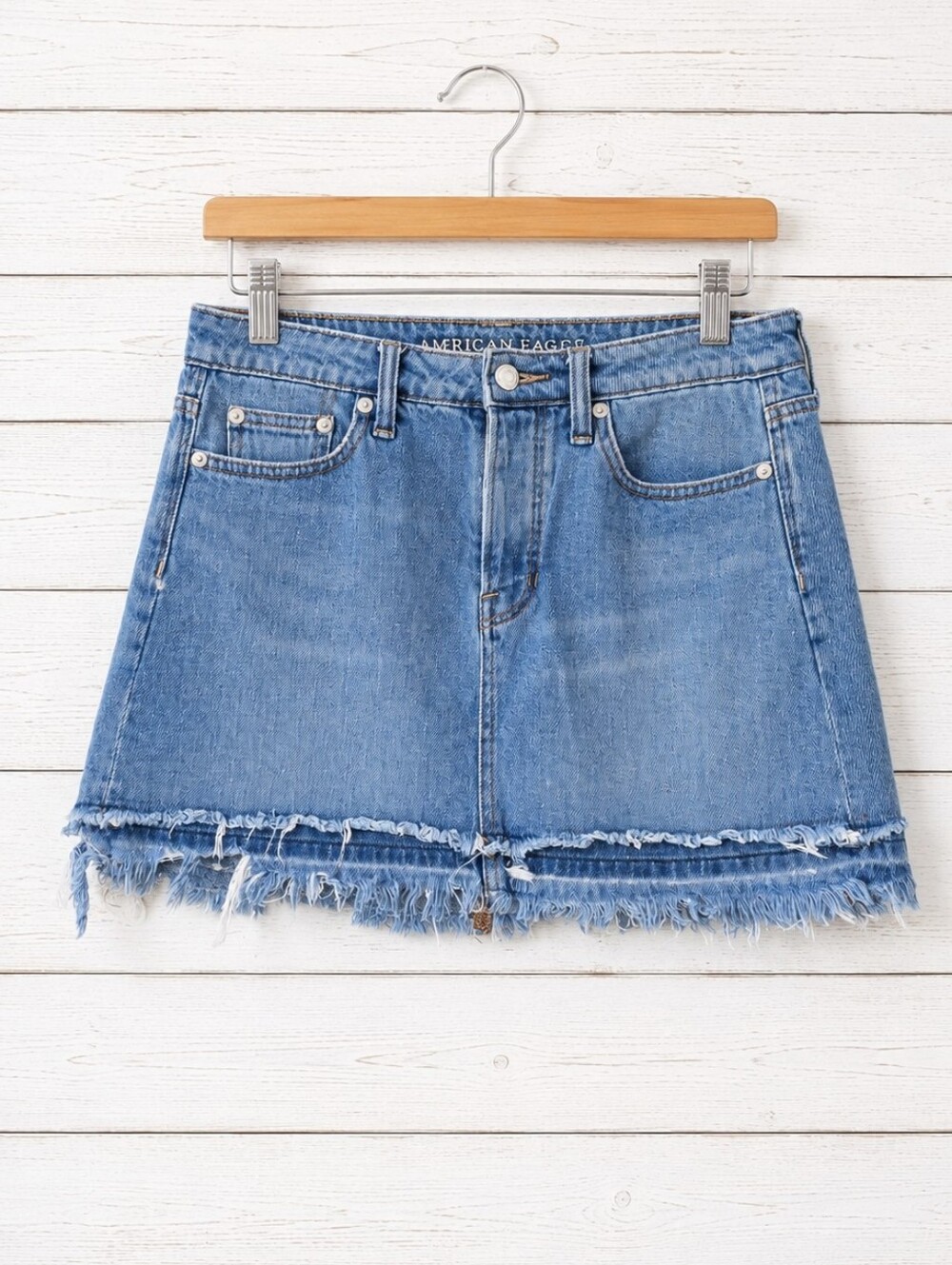 American Eagle Outfitters Denim Mini Skirt Size 4